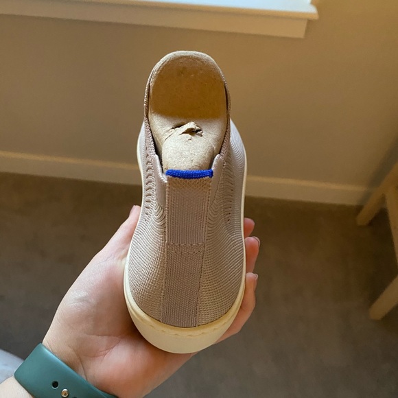 Rothy’s 10.5 Lilac Grey Chelsea’s - Picture 5 of 6